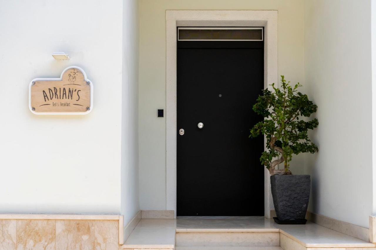 Adrian'S B&B Turi Exterior photo