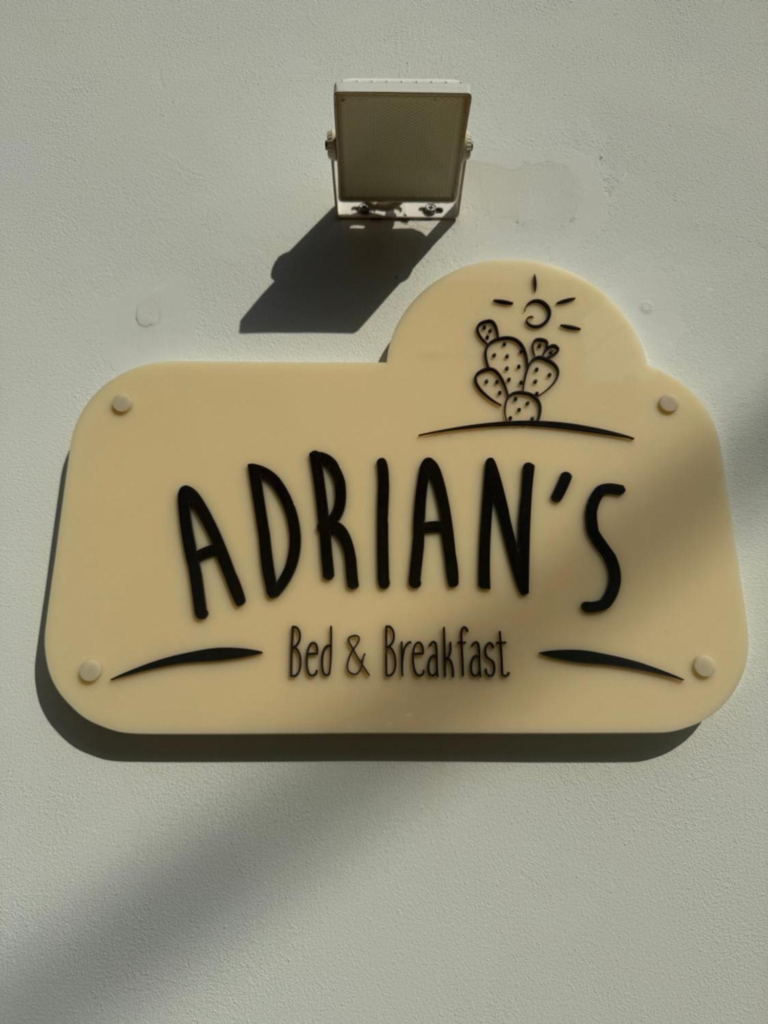 Adrian'S B&B Turi Exterior photo